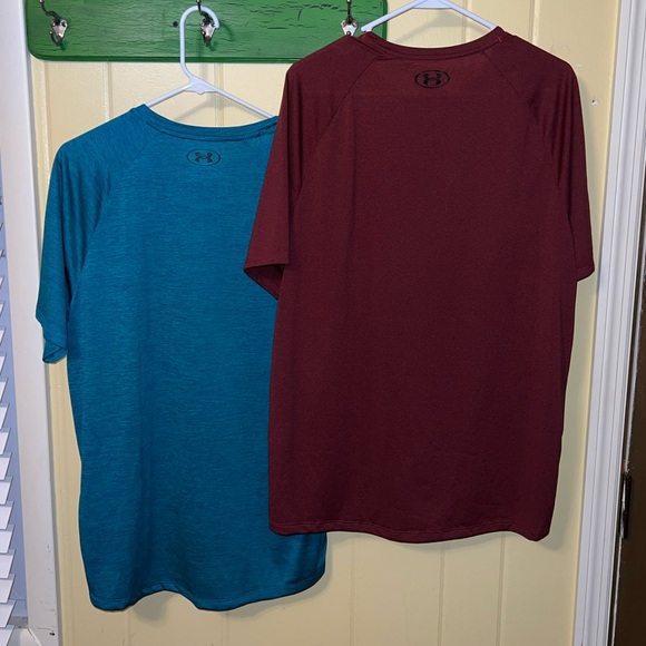 Under Armour Bundle Blue & Red Activewear Tech Short Sleeve Shirts Size L - Picture 3 of 8